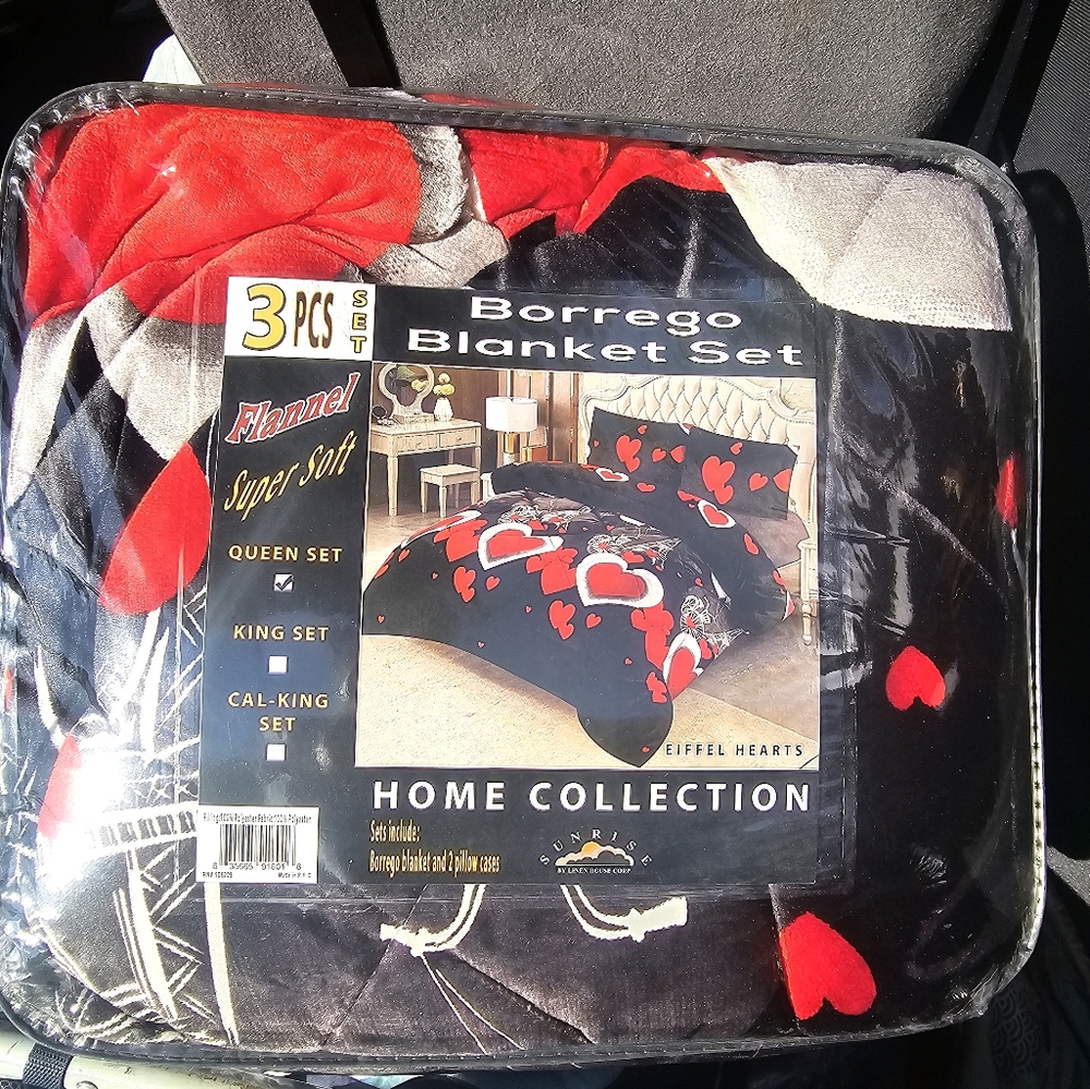 Queen size borrego 3 piece set